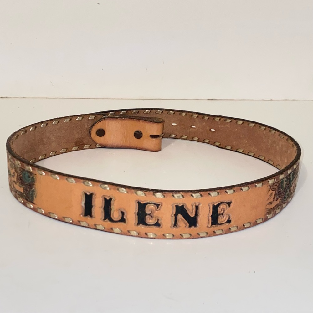 Vintage Caldwell Browning Hand Tooled Leather Oak Leaf & Acorn ILENE Belt